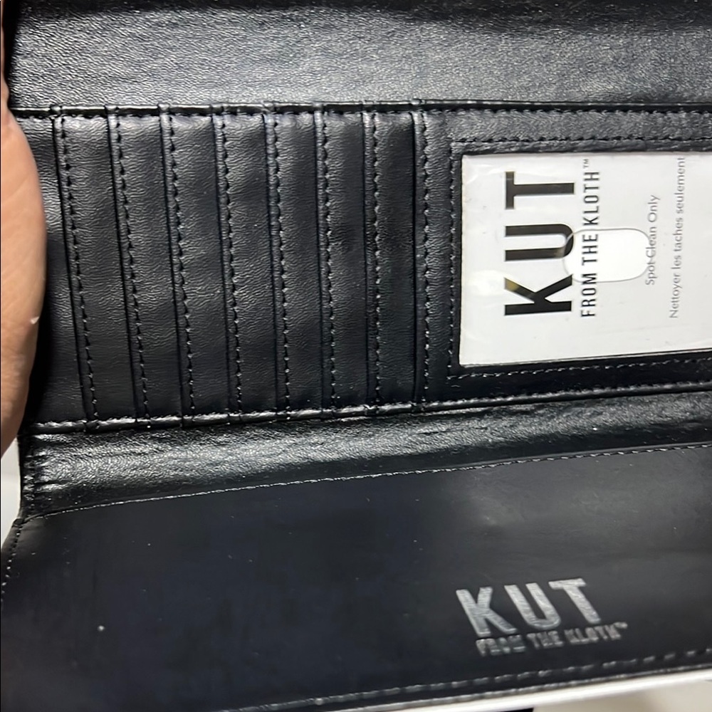 Kut from the Kloth Black and White Wallet Sleek Design - Picture 5 of 5